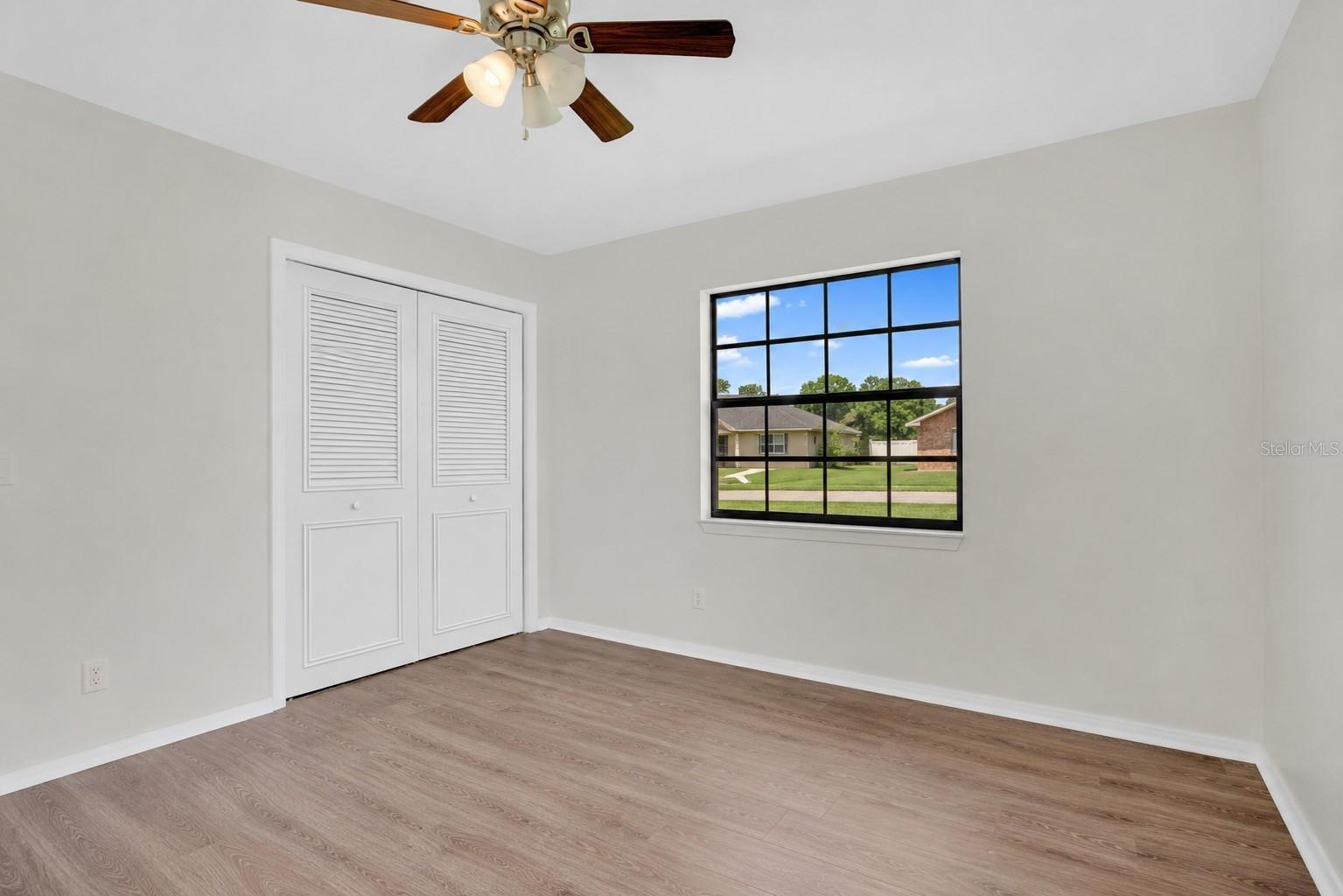 DELTONA LAKES UNIT 05 - Residential