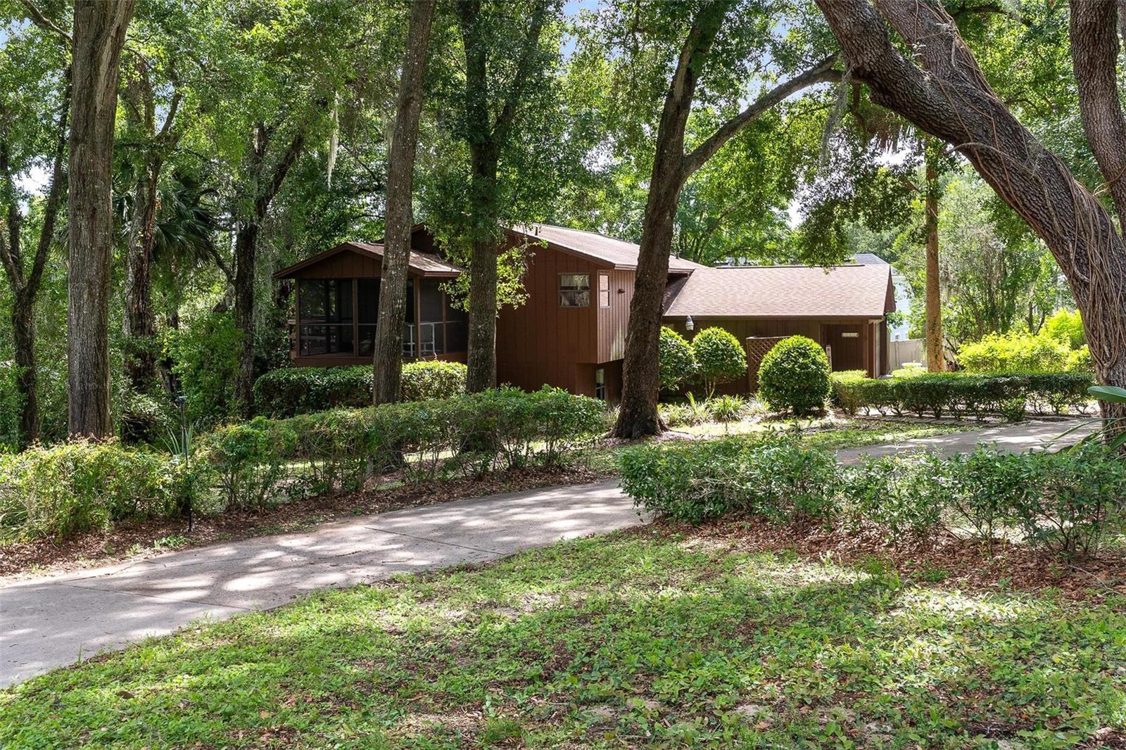 EUSTIS WEST CROOKED LAKE - Residential