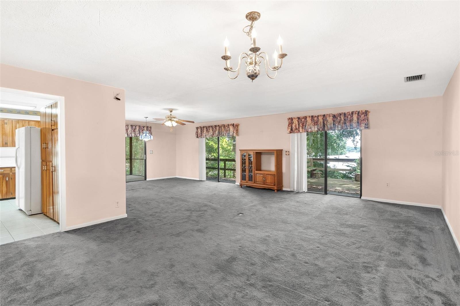 EUSTIS WEST CROOKED LAKE - Residential