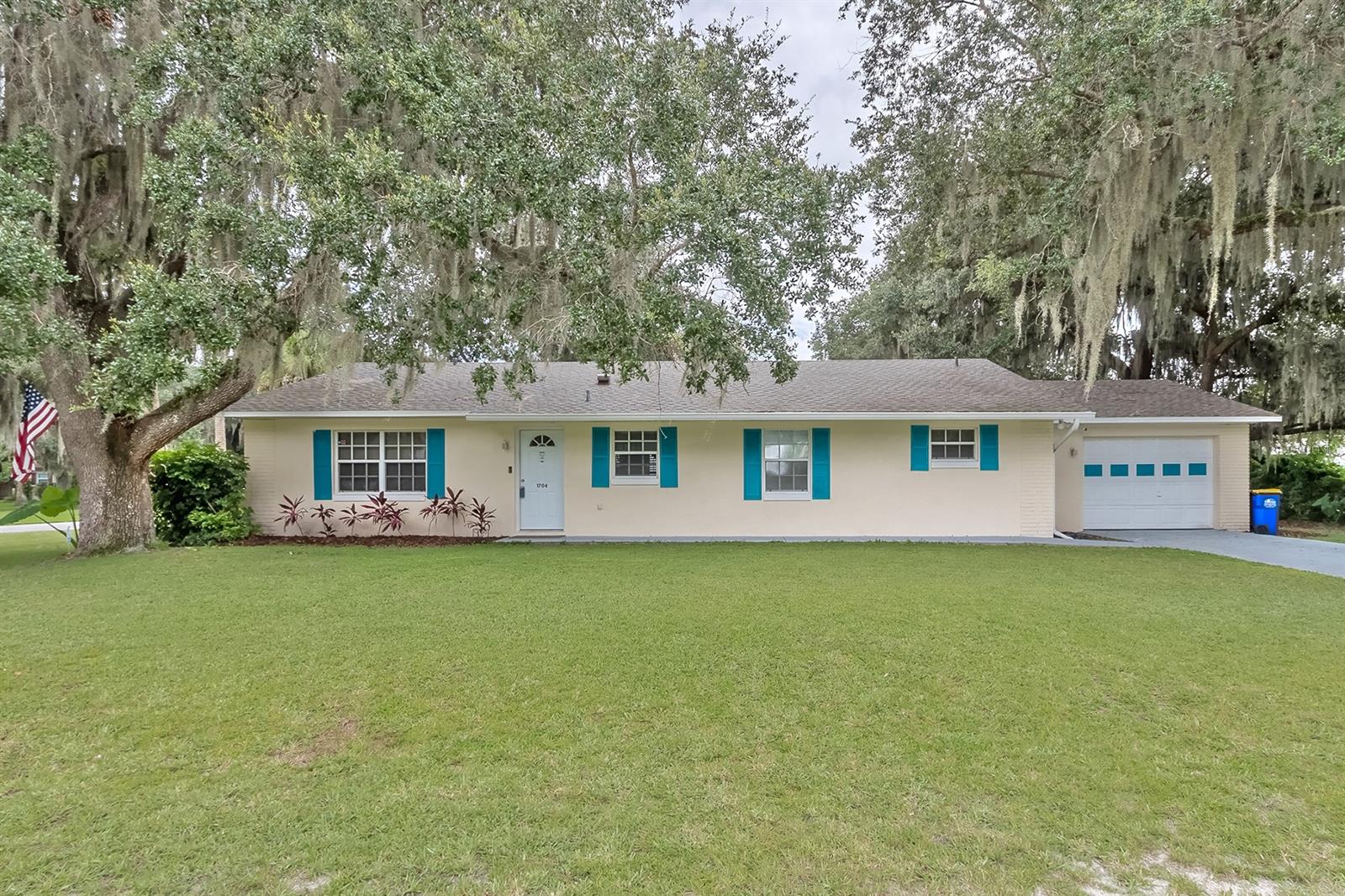 Florida Shores 01 - Residential
