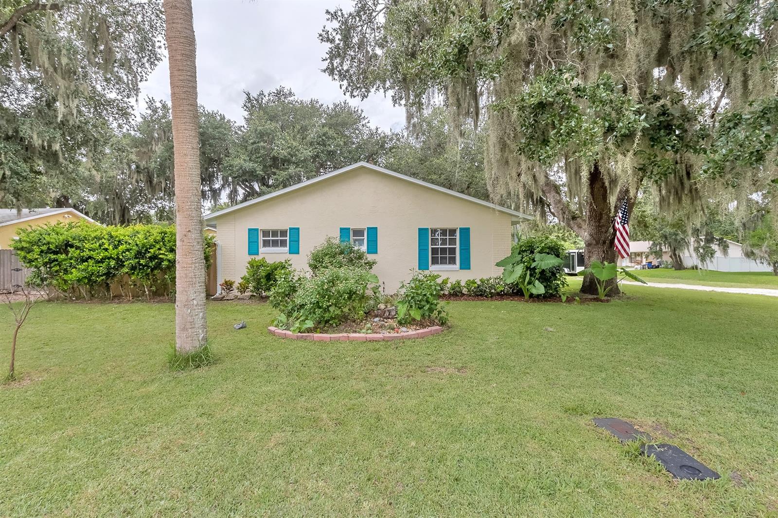 Florida Shores 01 - Residential