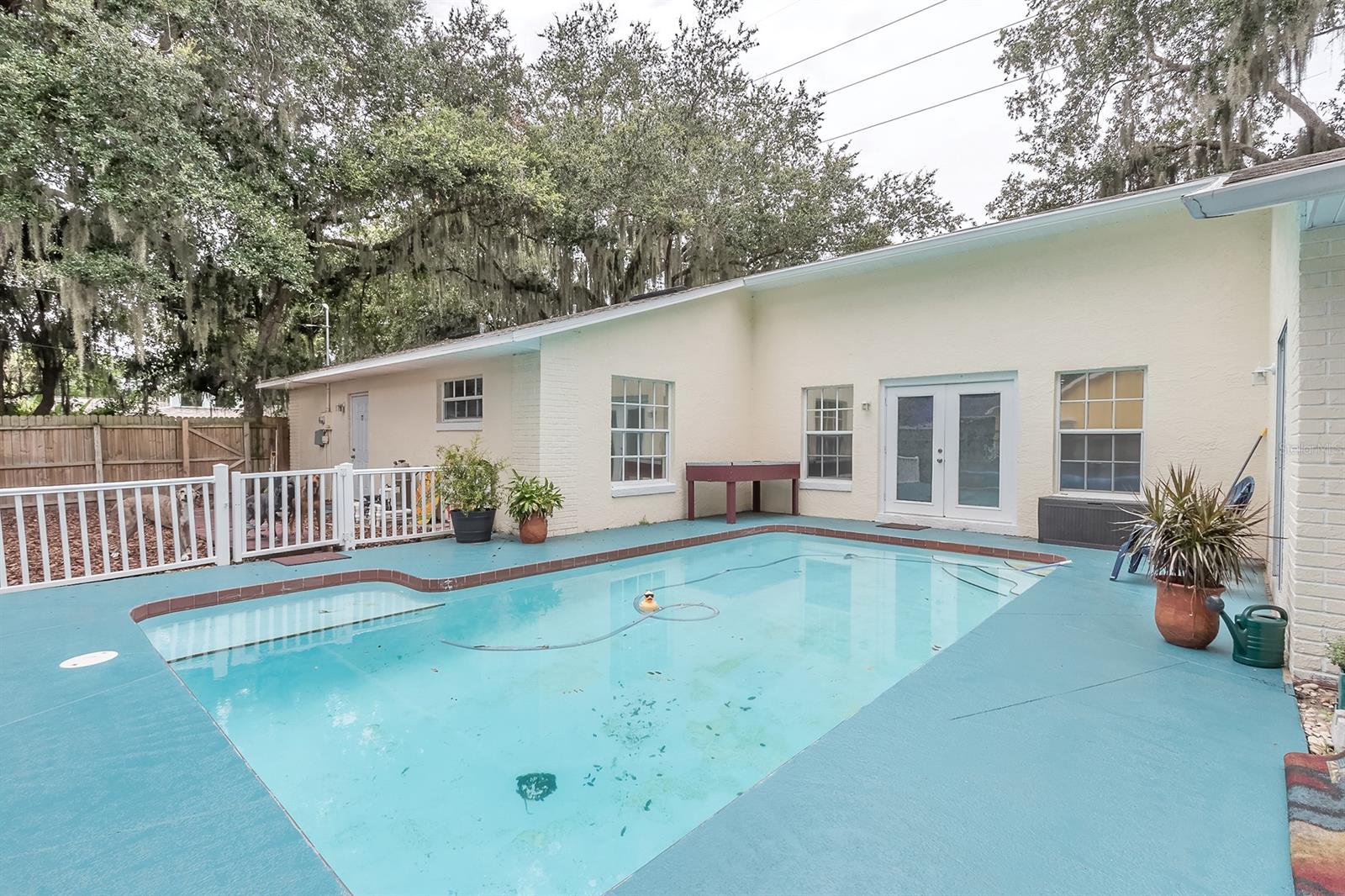 Florida Shores 01 - Residential