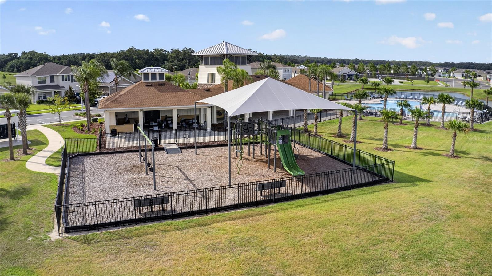 ABBOTT PARK - Residential