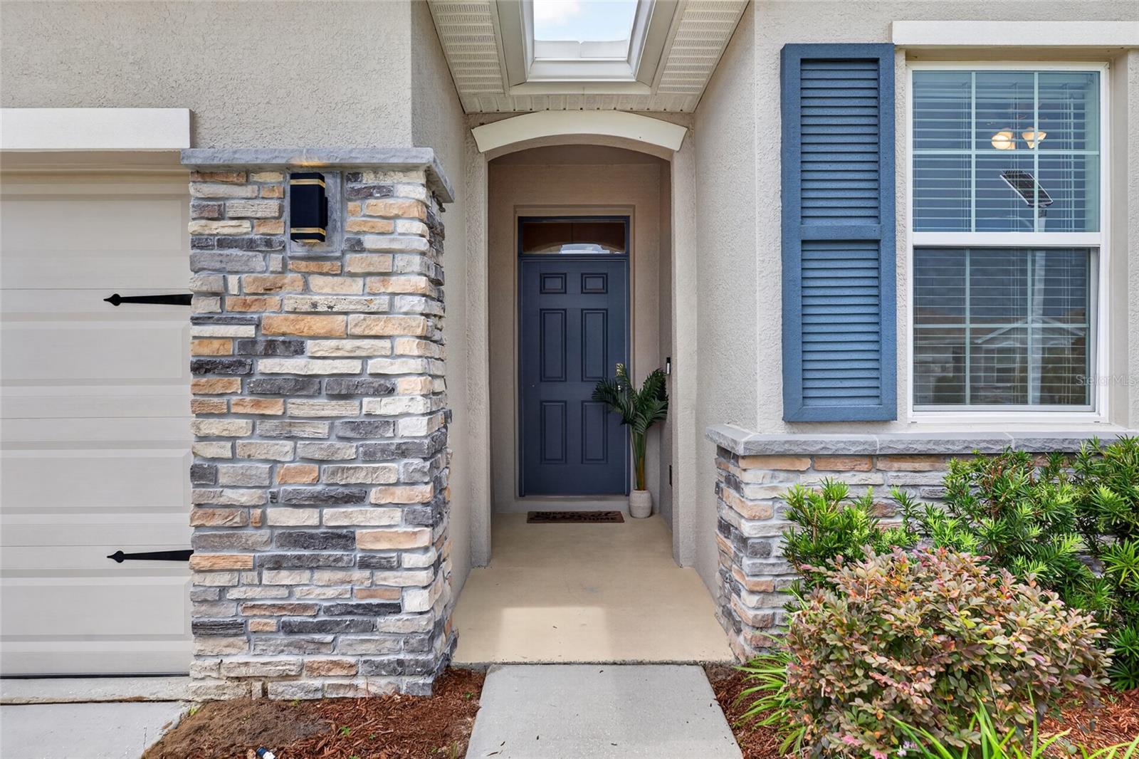 ABBOTT PARK - Residential