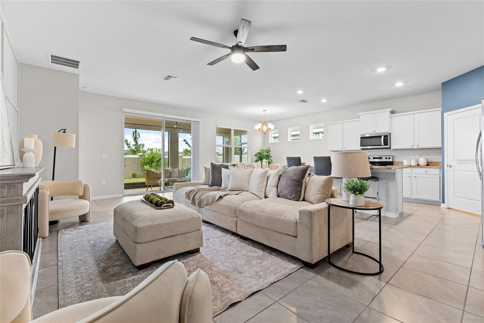 ABBOTT PARK - Residential