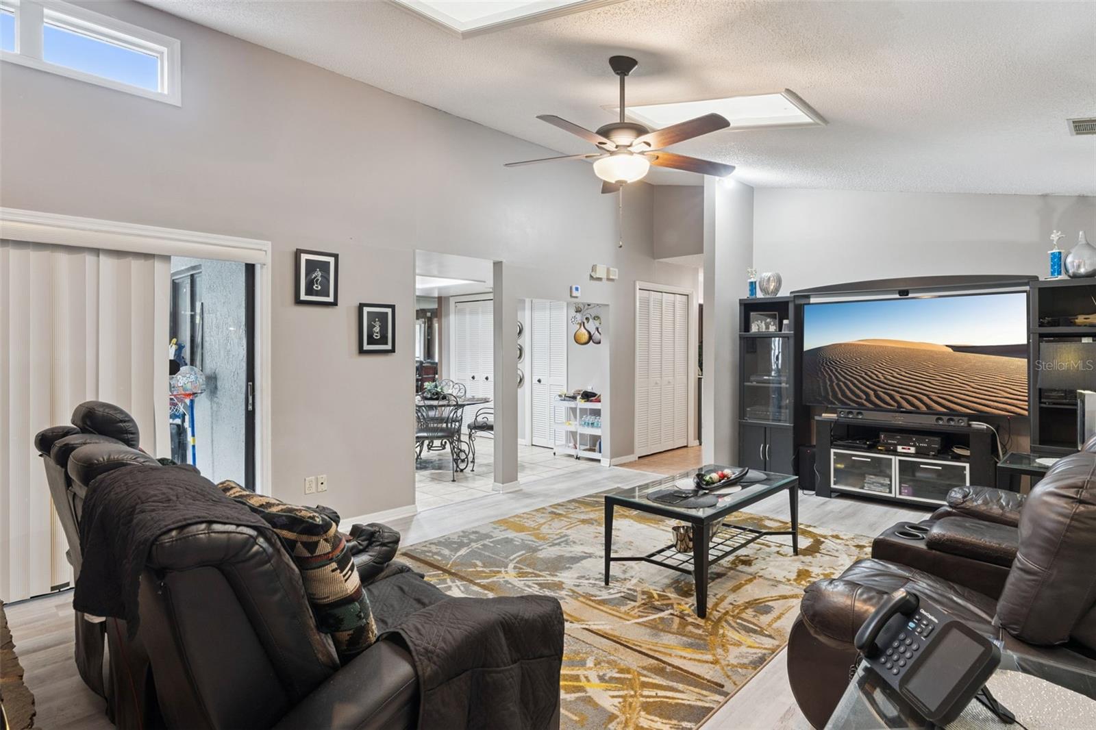 ROSEMONT SEC 11 - Residential
