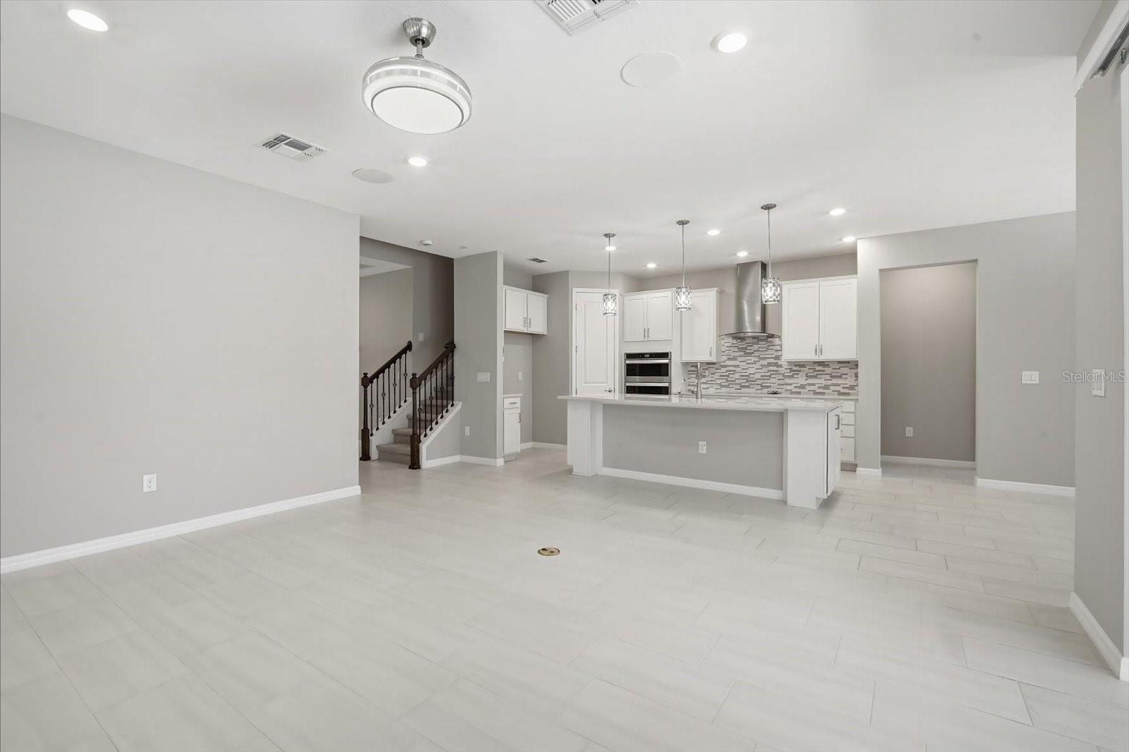 EPPERSON NORTH VILLAGE C-2B - Residential