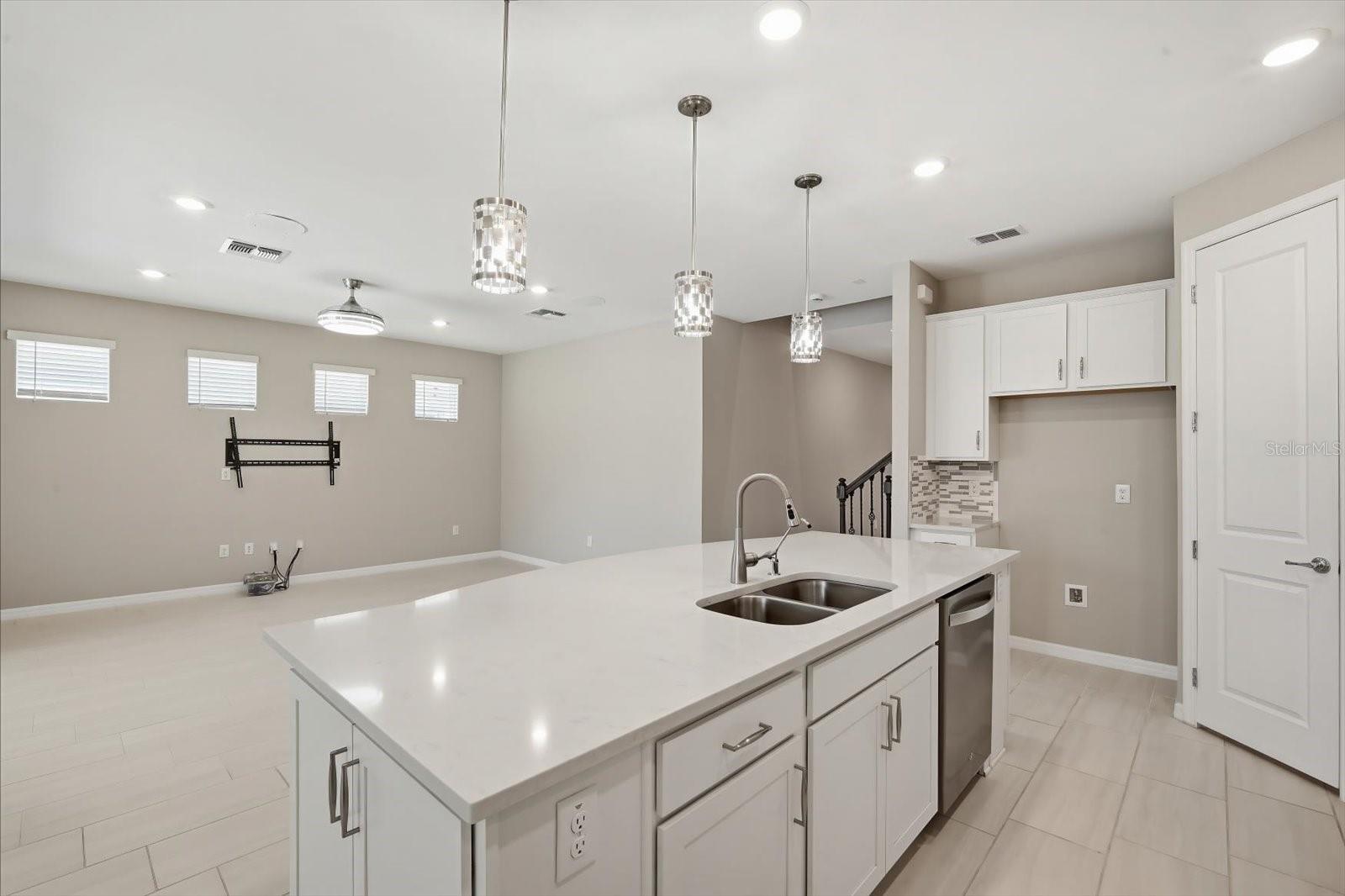 EPPERSON NORTH VILLAGE C-2B - Residential