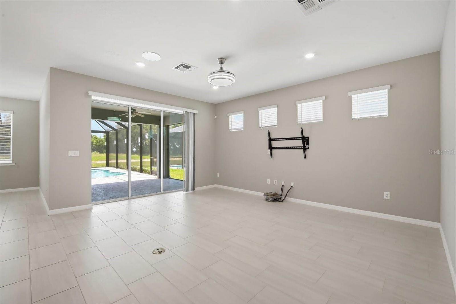 EPPERSON NORTH VILLAGE C-2B - Residential