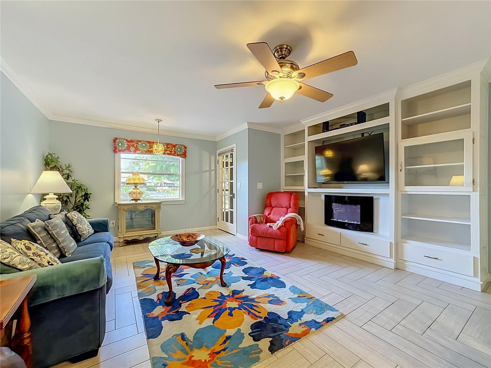 HERITAGE VILLAGE WEST - Residential