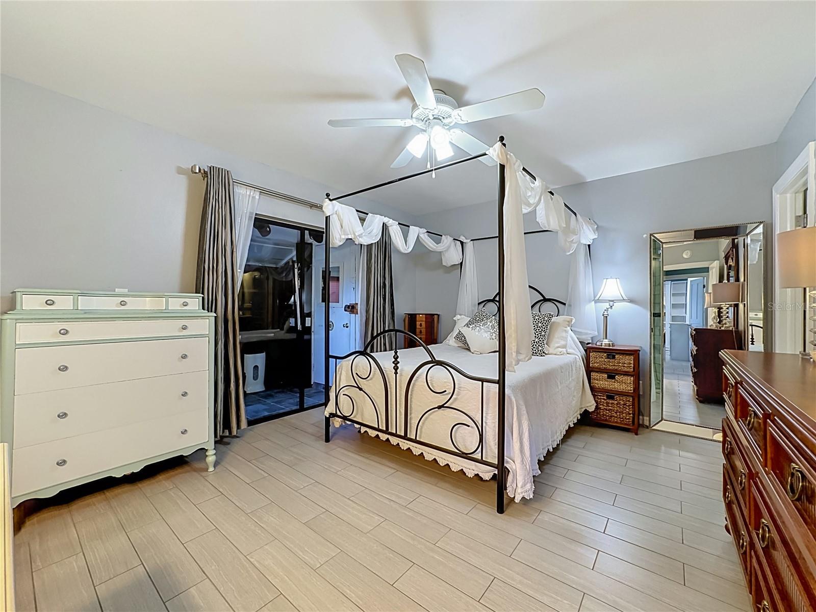 HERITAGE VILLAGE WEST - Residential