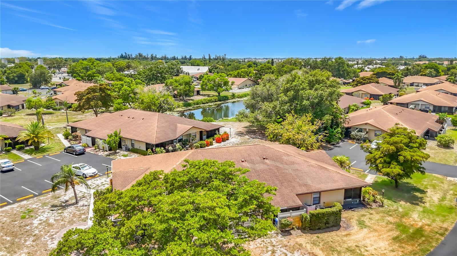 HERITAGE VILLAGE WEST - Residential