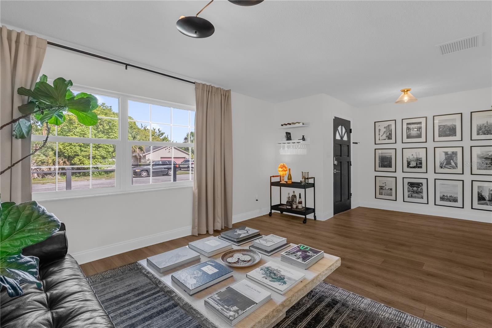 INDIAN HILLS UNIT 1 REP - Residential