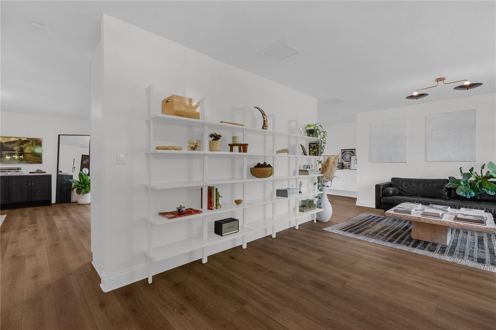 INDIAN HILLS UNIT 1 REP - Residential