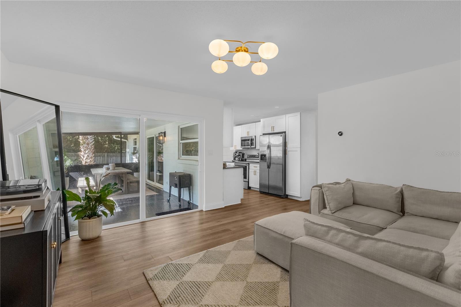 INDIAN HILLS UNIT 1 REP - Residential