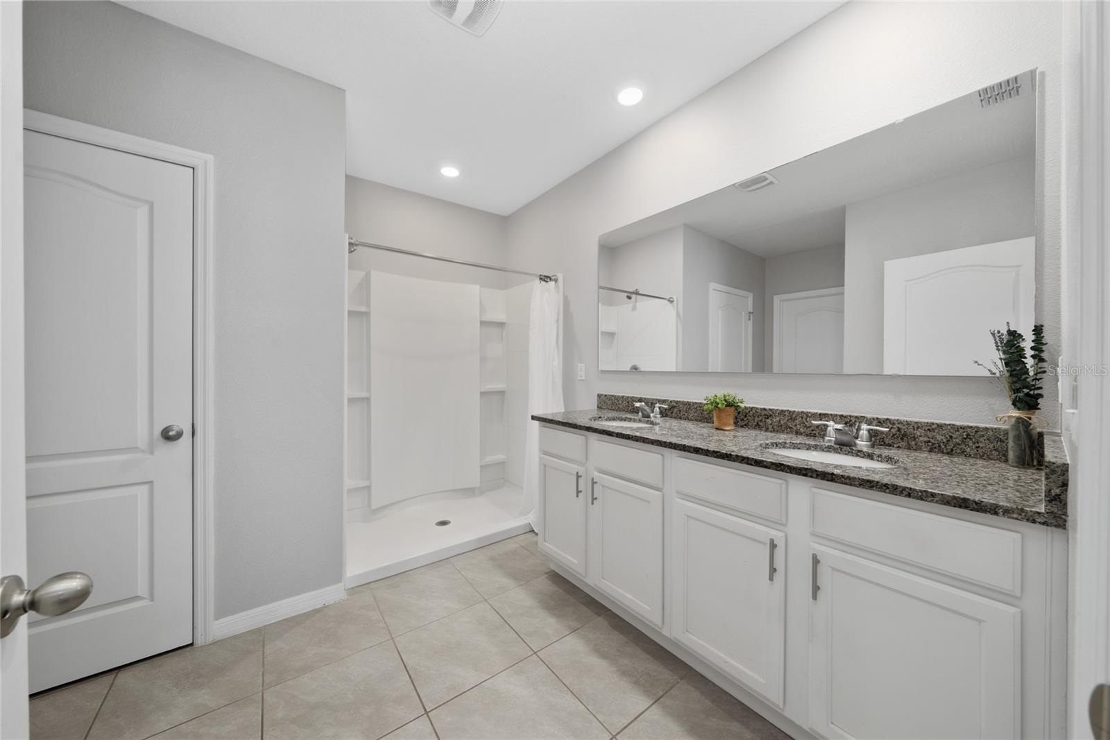 VILLAGES AT HARMONY PH 1B - Residential