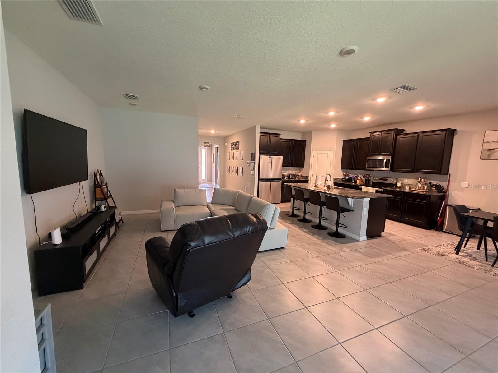 NORTH PARK ISLE PH 1A - Residential Lease
