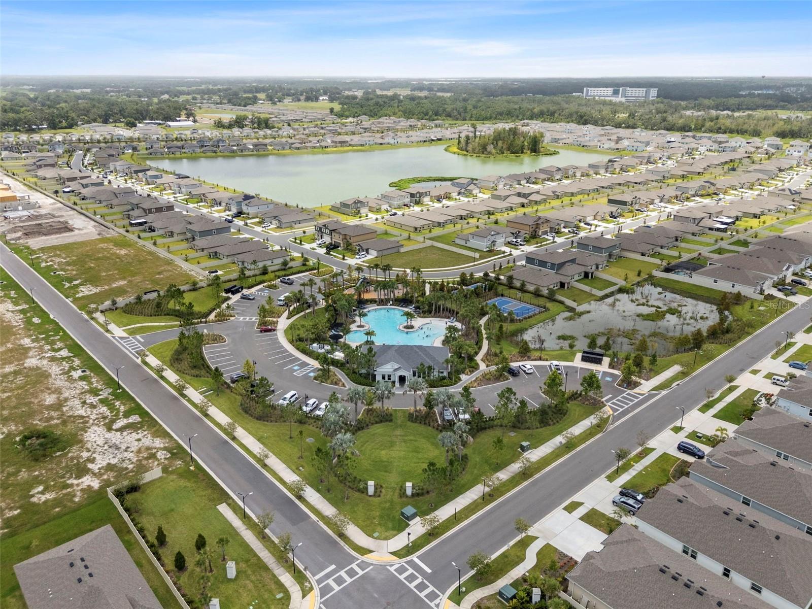 NORTH PARK ISLE PH 1A - Residential Lease