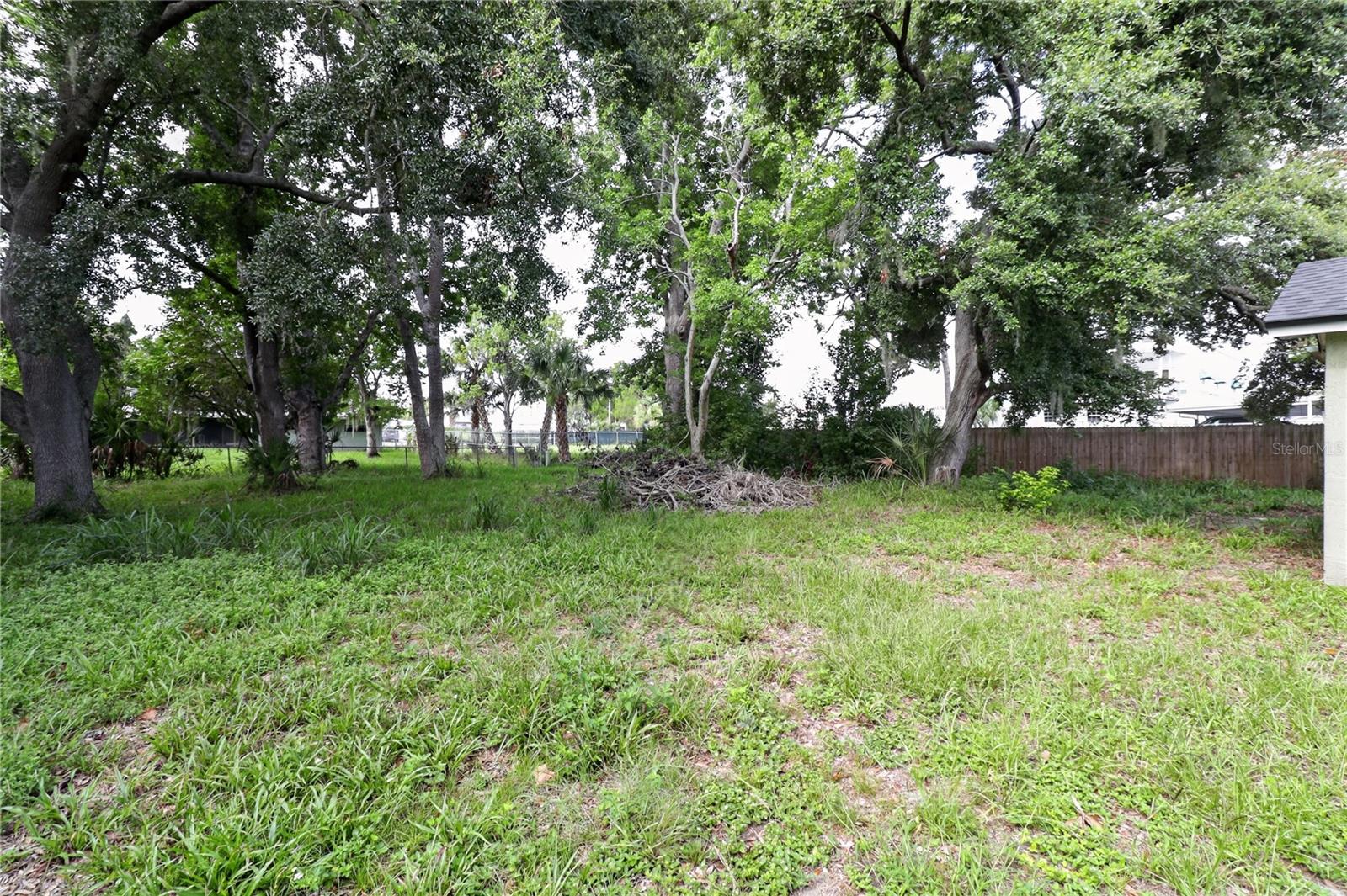 GULF HIGHLANDS - Residential