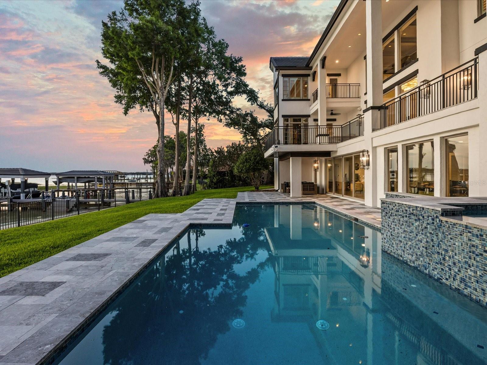 ISLEWORTH - Residential