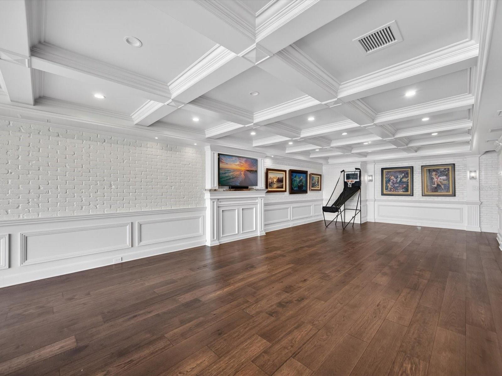 ISLEWORTH - Residential
