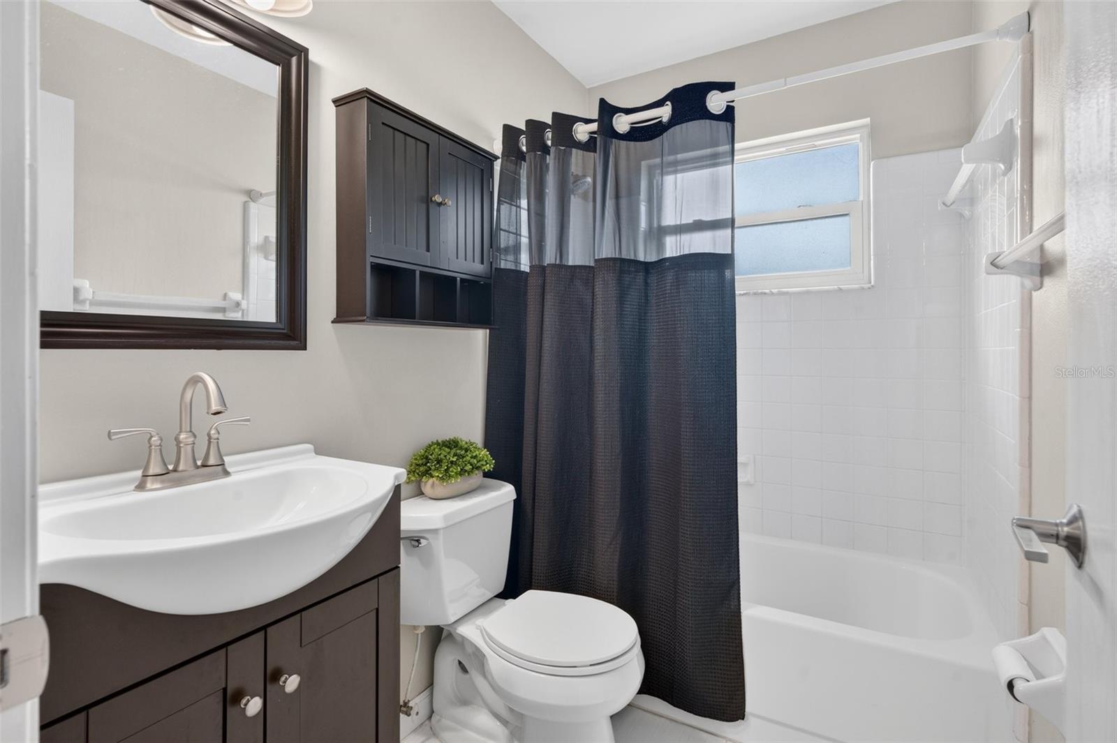 ARBOR RIDGE WEST - Residential