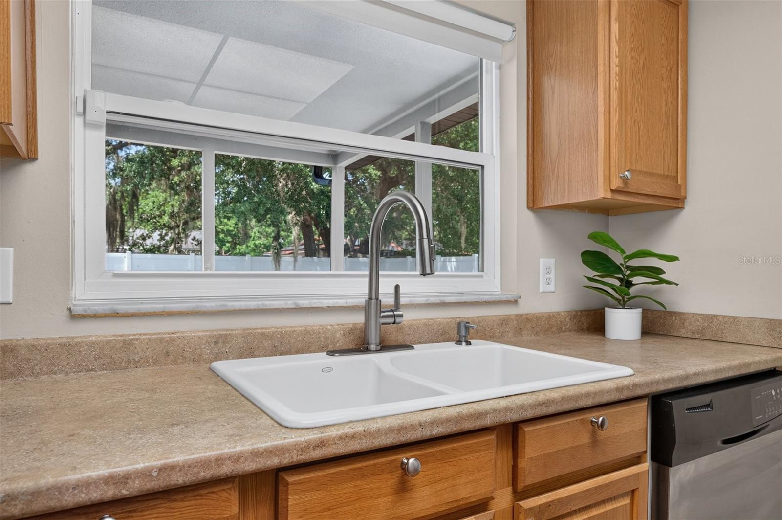 ARBOR RIDGE WEST - Residential