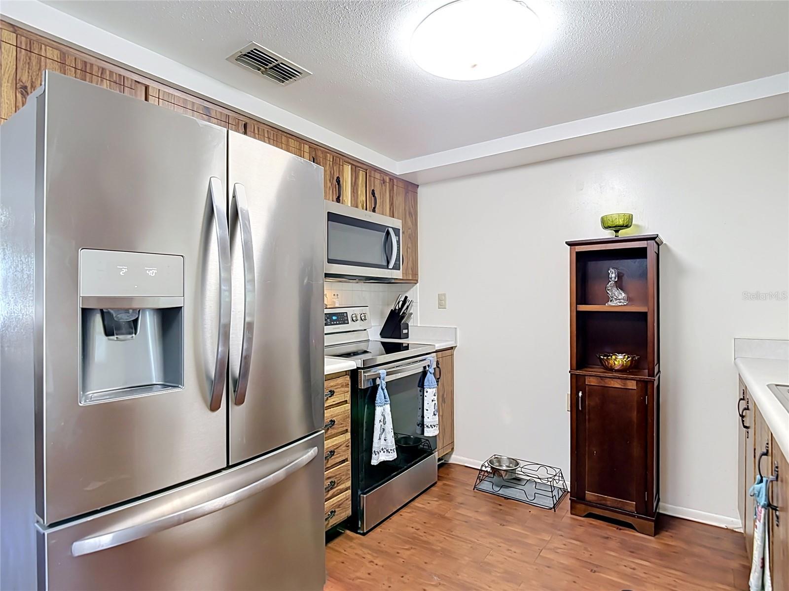 ZEPHYR BREEZE SUB - Residential