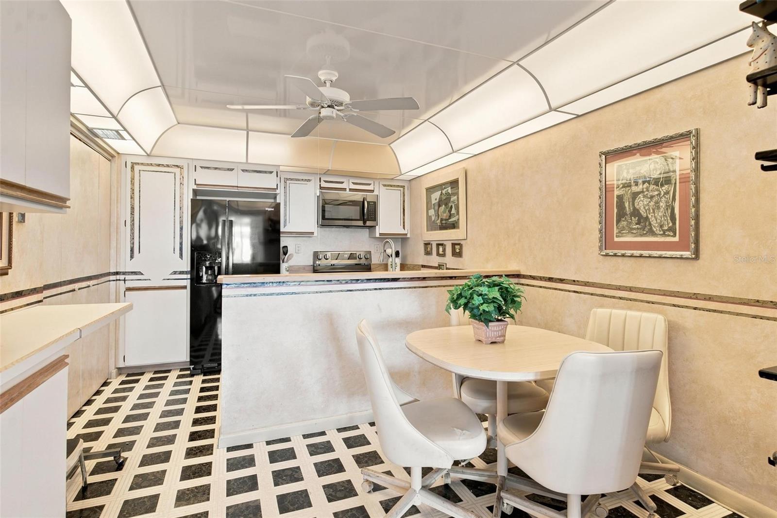 TIDESFALL CONDO - Residential
