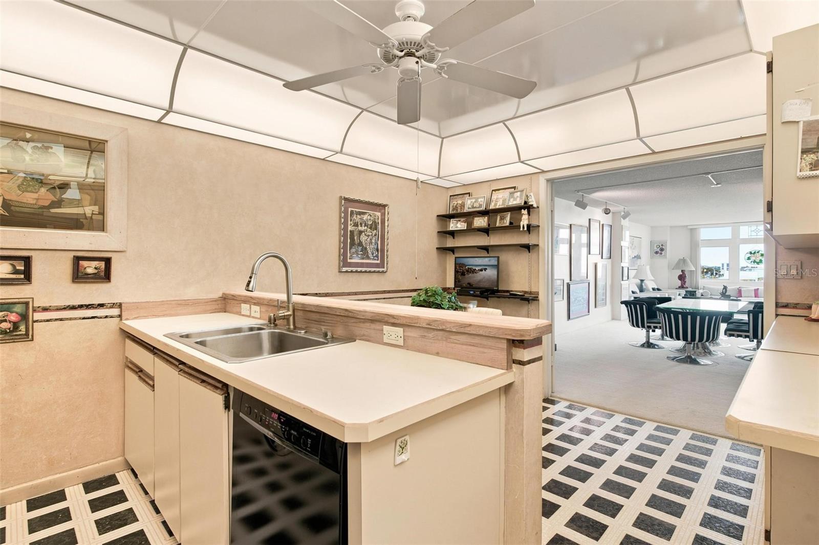 TIDESFALL CONDO - Residential