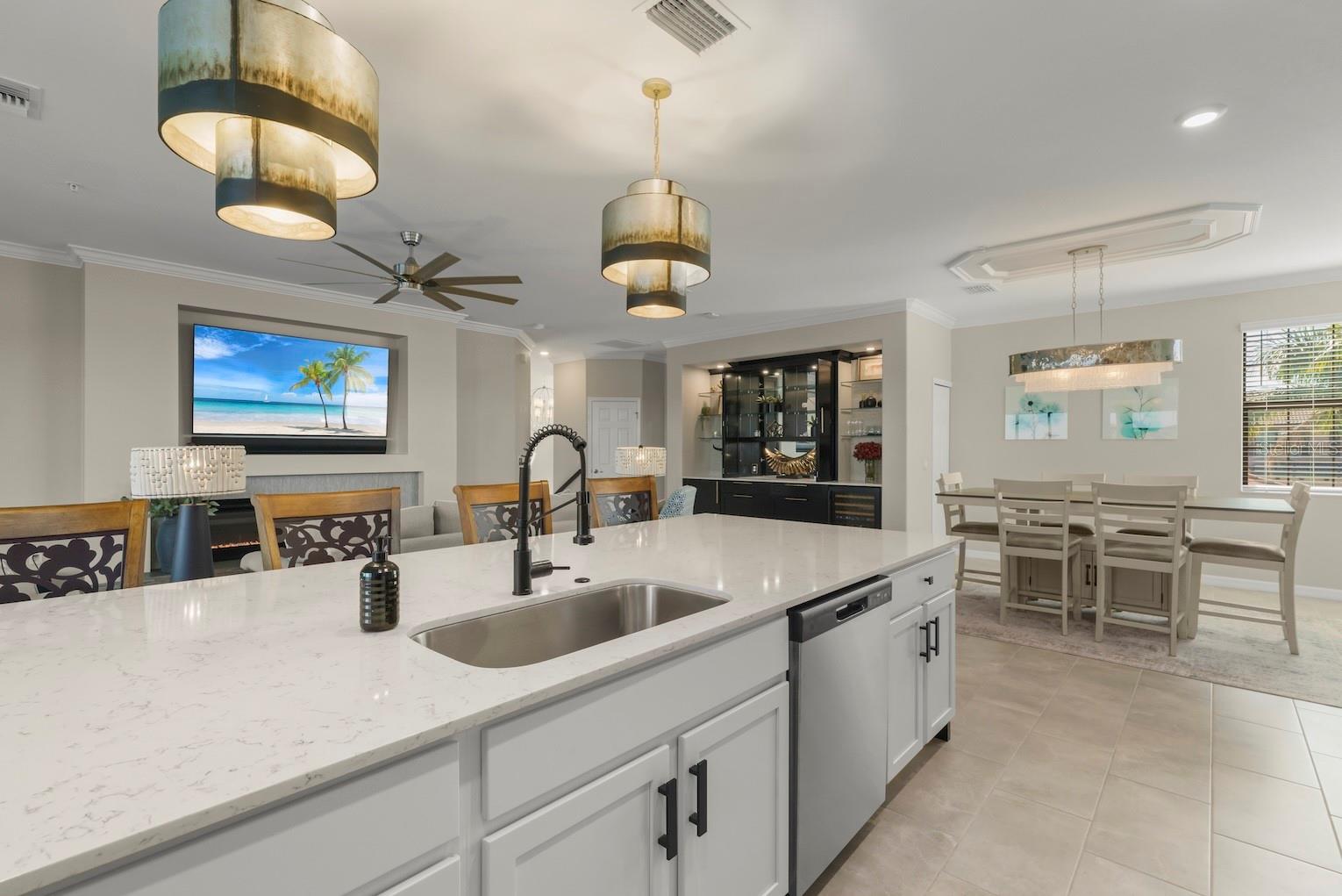 SARASOTA NATIONAL - Residential