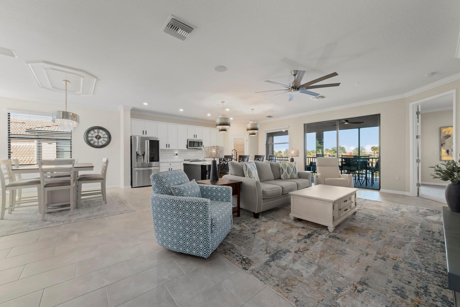 SARASOTA NATIONAL - Residential