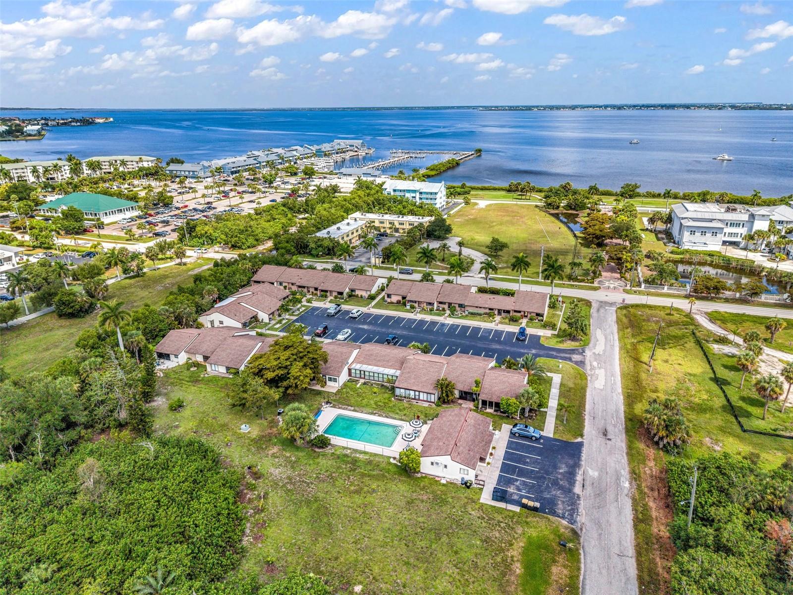 WHISPERING PINES CLUB - Residential