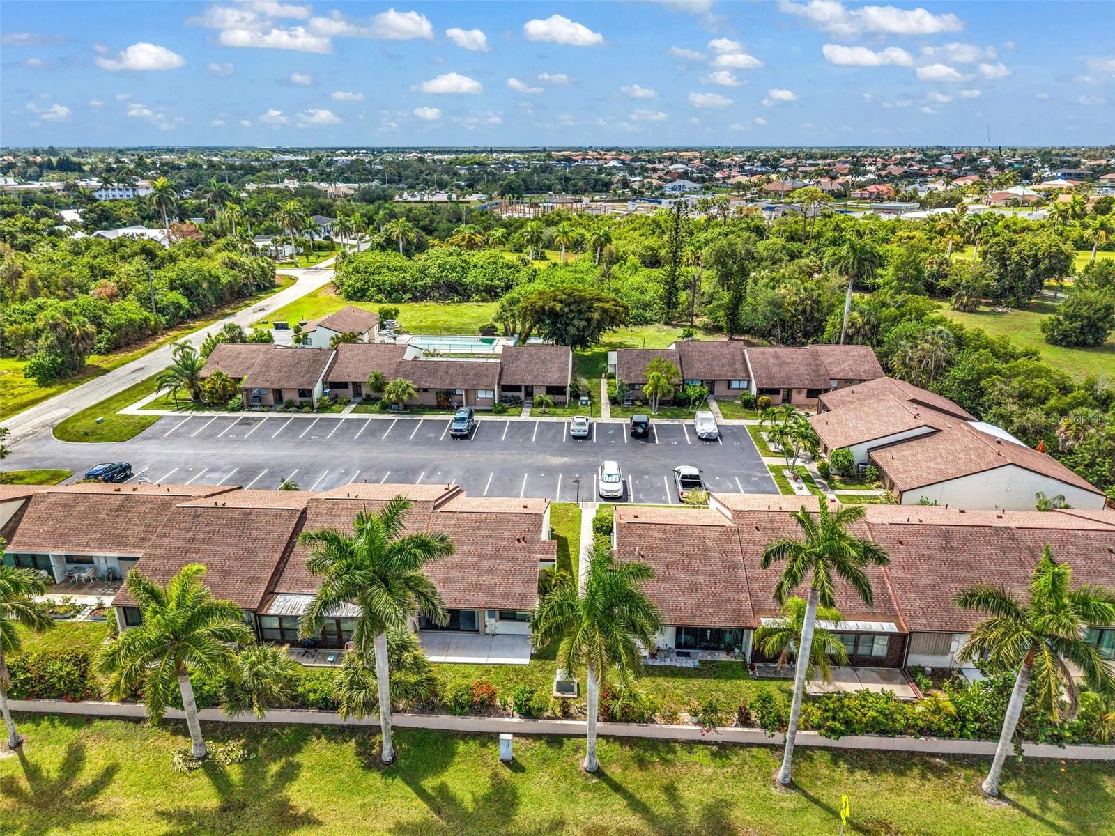 WHISPERING PINES CLUB - Residential