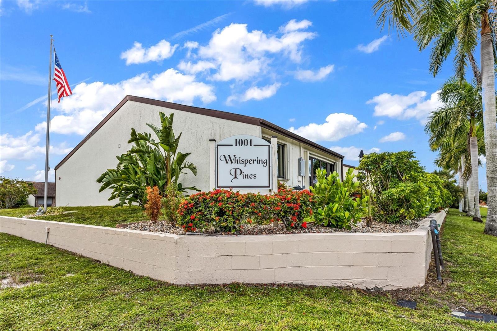 WHISPERING PINES CLUB - Residential