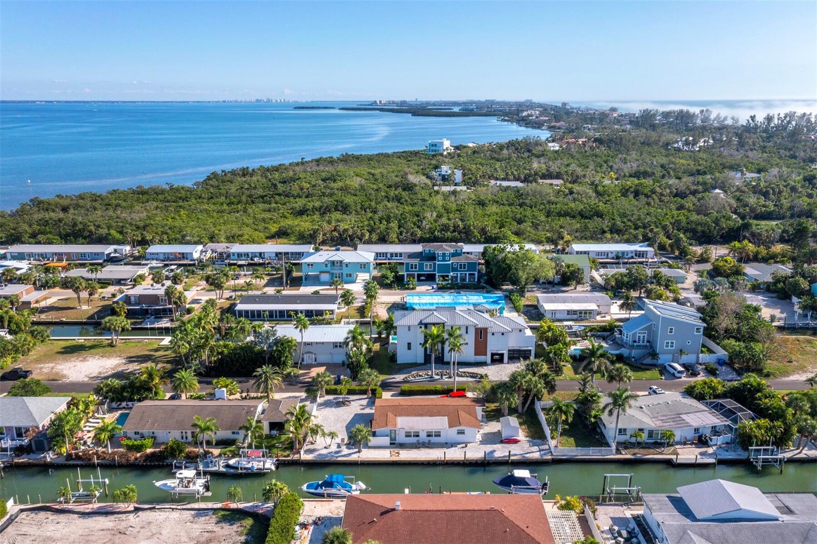 LONGBOAT KEY - Residential