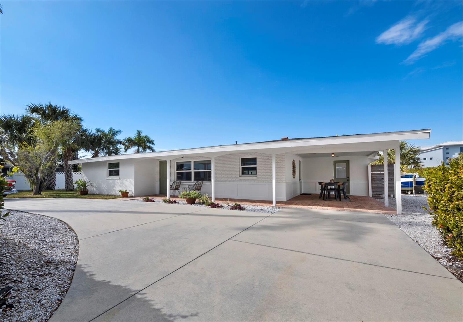 LONGBOAT KEY - Residential