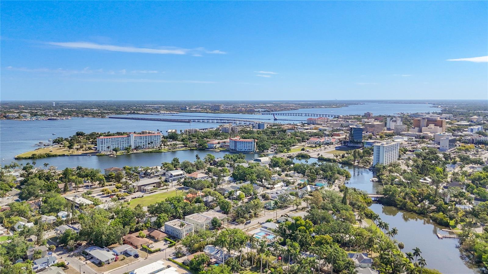 VIKING VILLAS - Residential