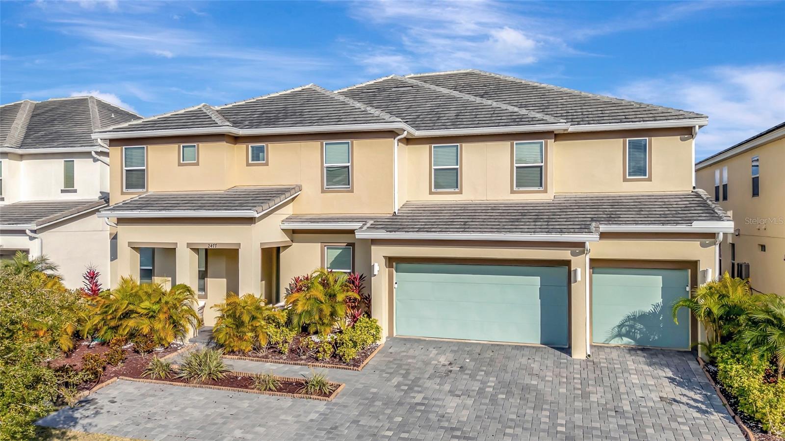 VERANDA PALMS PH 2B2-2C - Residential