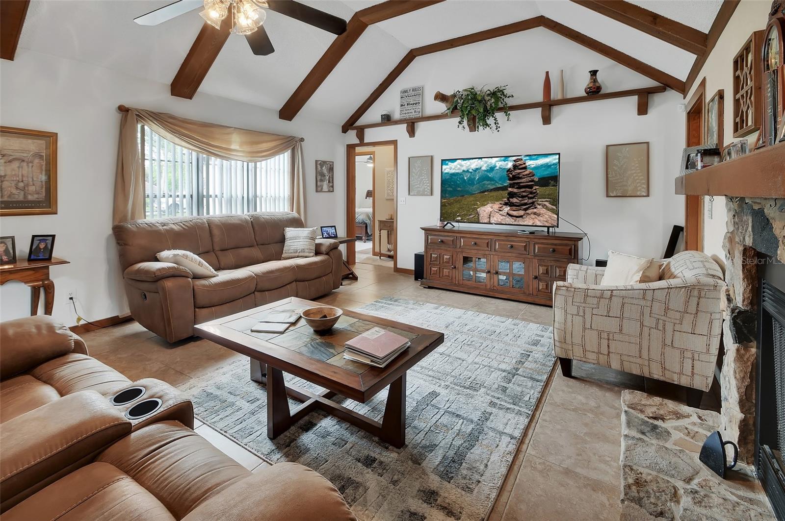 ORANGE CITY ESTATES UNIT 01 & 02 - Residential