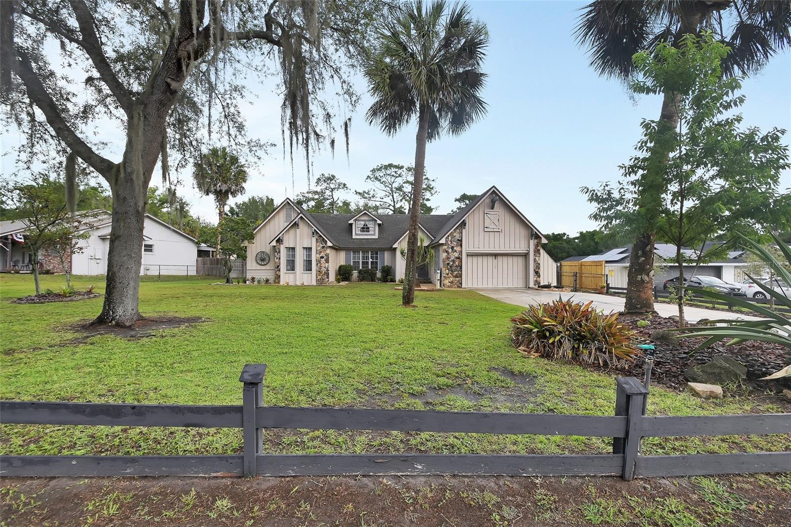 ORANGE CITY ESTATES UNIT 01 & 02 - Residential