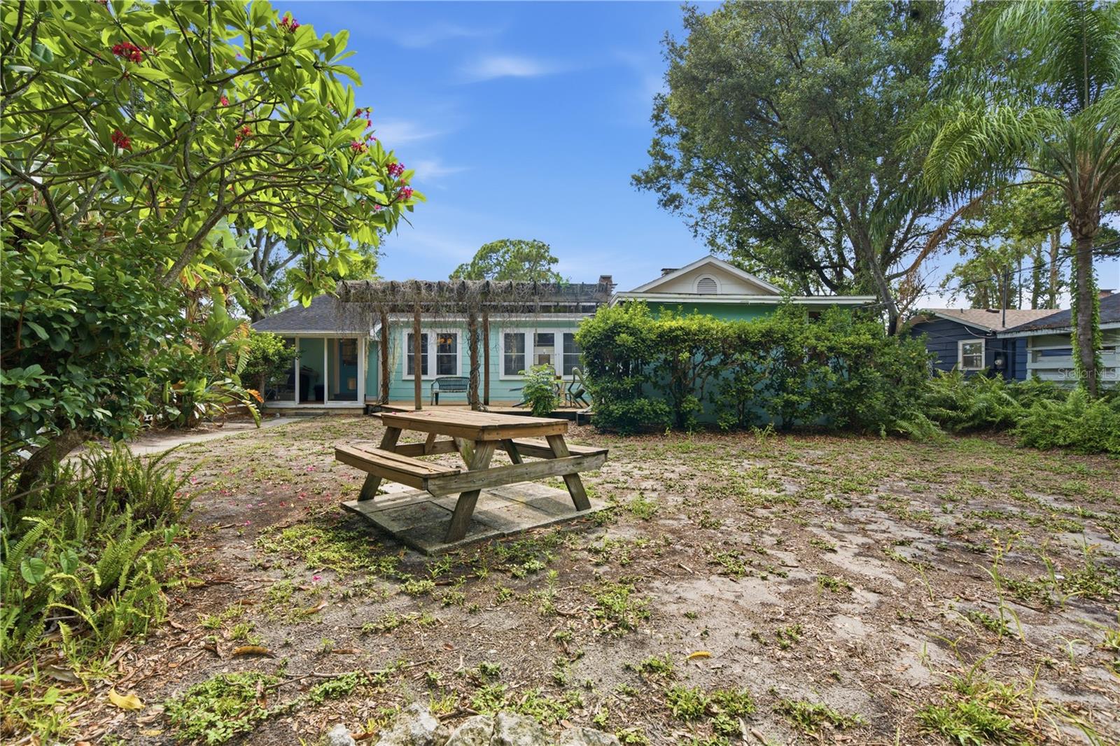 ONWEGO PARK - Residential