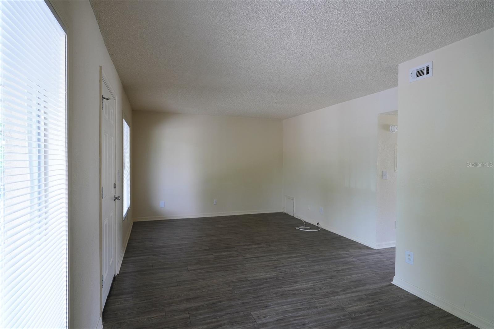 PINELLAS CREST REPLAT - Residential Lease