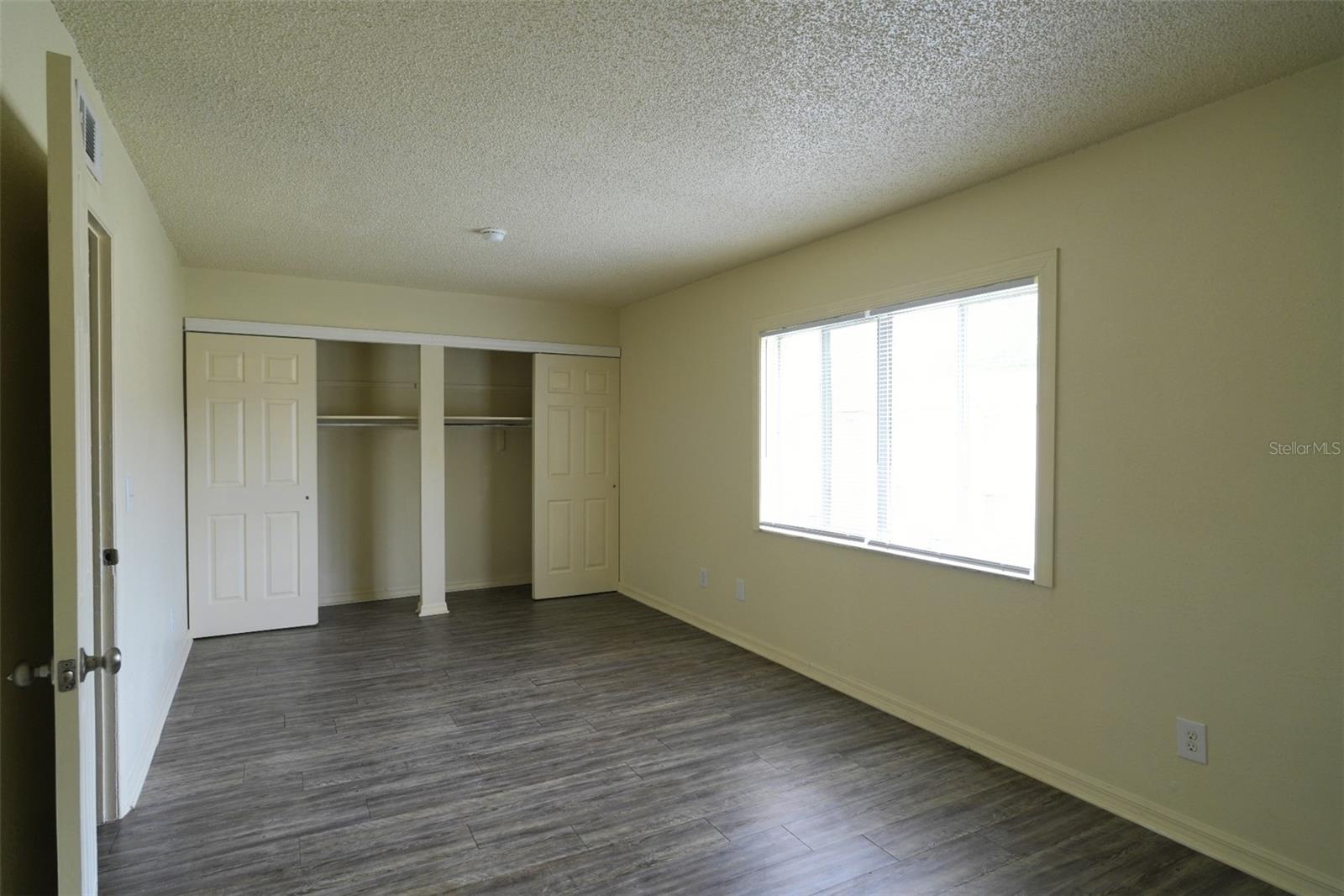 PINELLAS CREST REPLAT - Residential Lease
