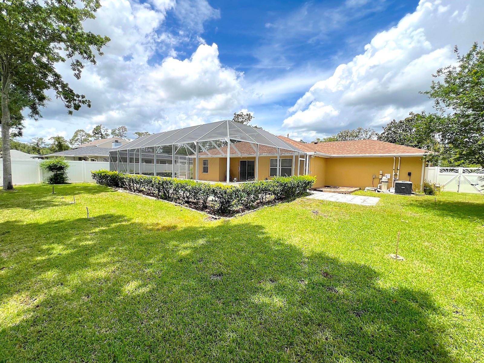 SOUTHWEST QUADRANT PH 01-04 - Residential Lease
