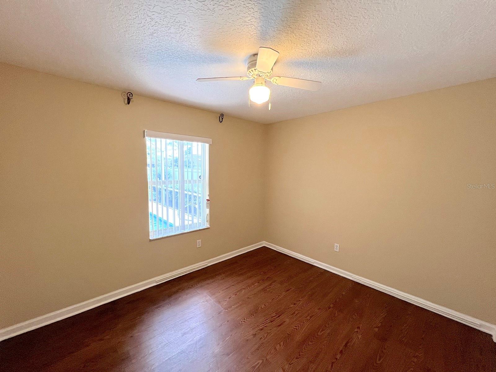 SOUTHWEST QUADRANT PH 01-04 - Residential Lease