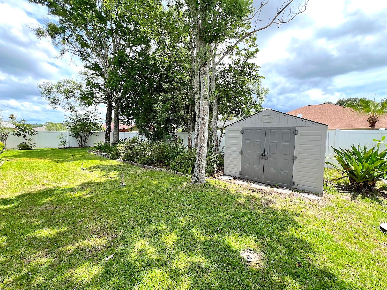 SOUTHWEST QUADRANT PH 01-04 - Residential Lease