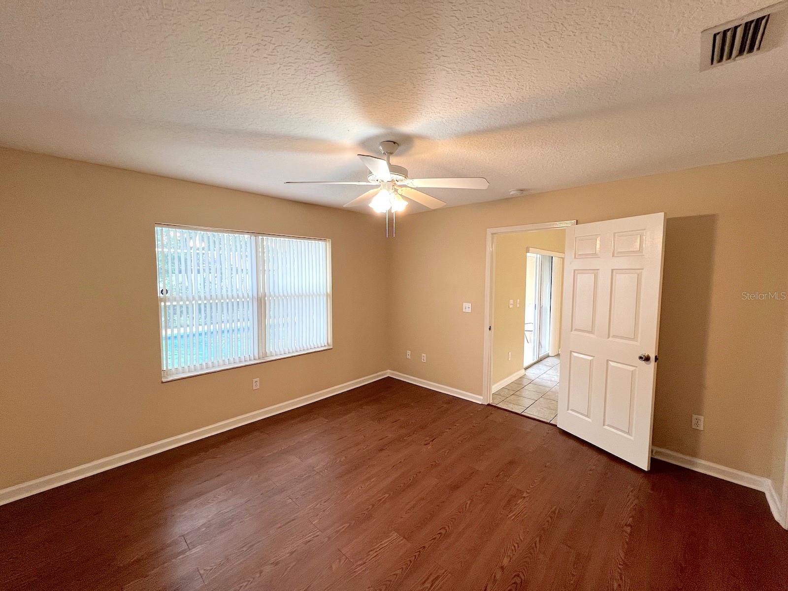 SOUTHWEST QUADRANT PH 01-04 - Residential Lease
