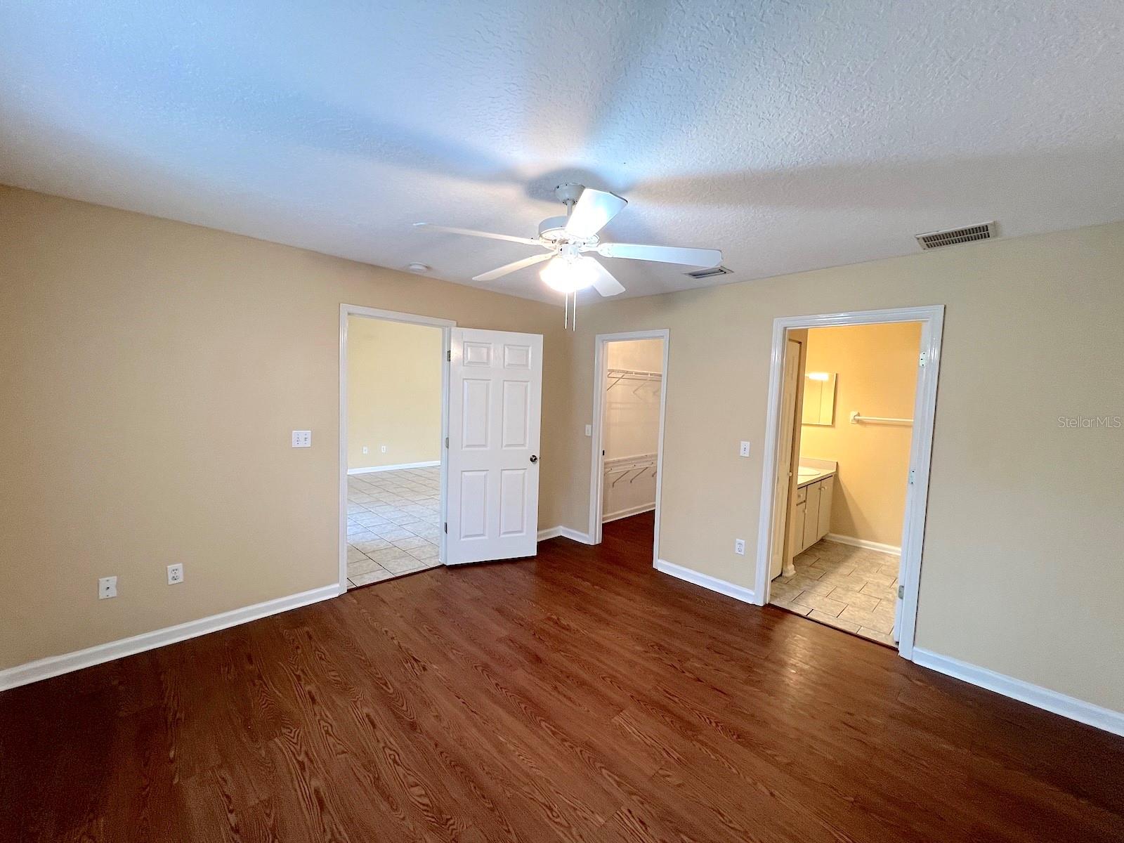 SOUTHWEST QUADRANT PH 01-04 - Residential Lease