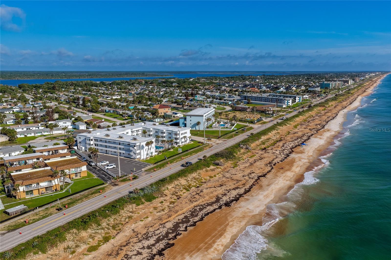 CORINTHIAN VILLAS - Residential